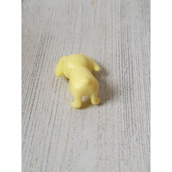 Sitting yellow Bunny Easter rabbit mini toy figure - Picture 4 of 4